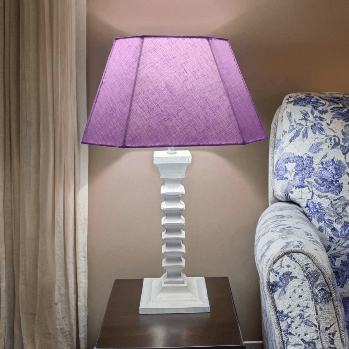 Lavy Table Lamp - Elegant Lavender Table Lamp with Wooden Base - Rhaa - 